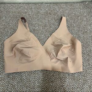KNIX Luxe Lift Pullover Bralette Lightweight Comfort Beige $55 SIZE L++ Minimal